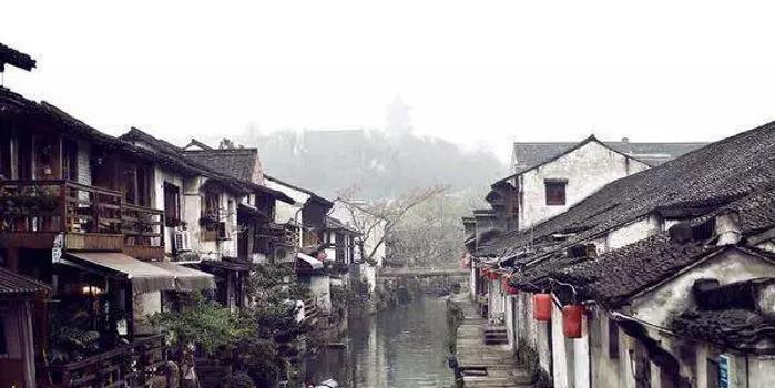巧变同色